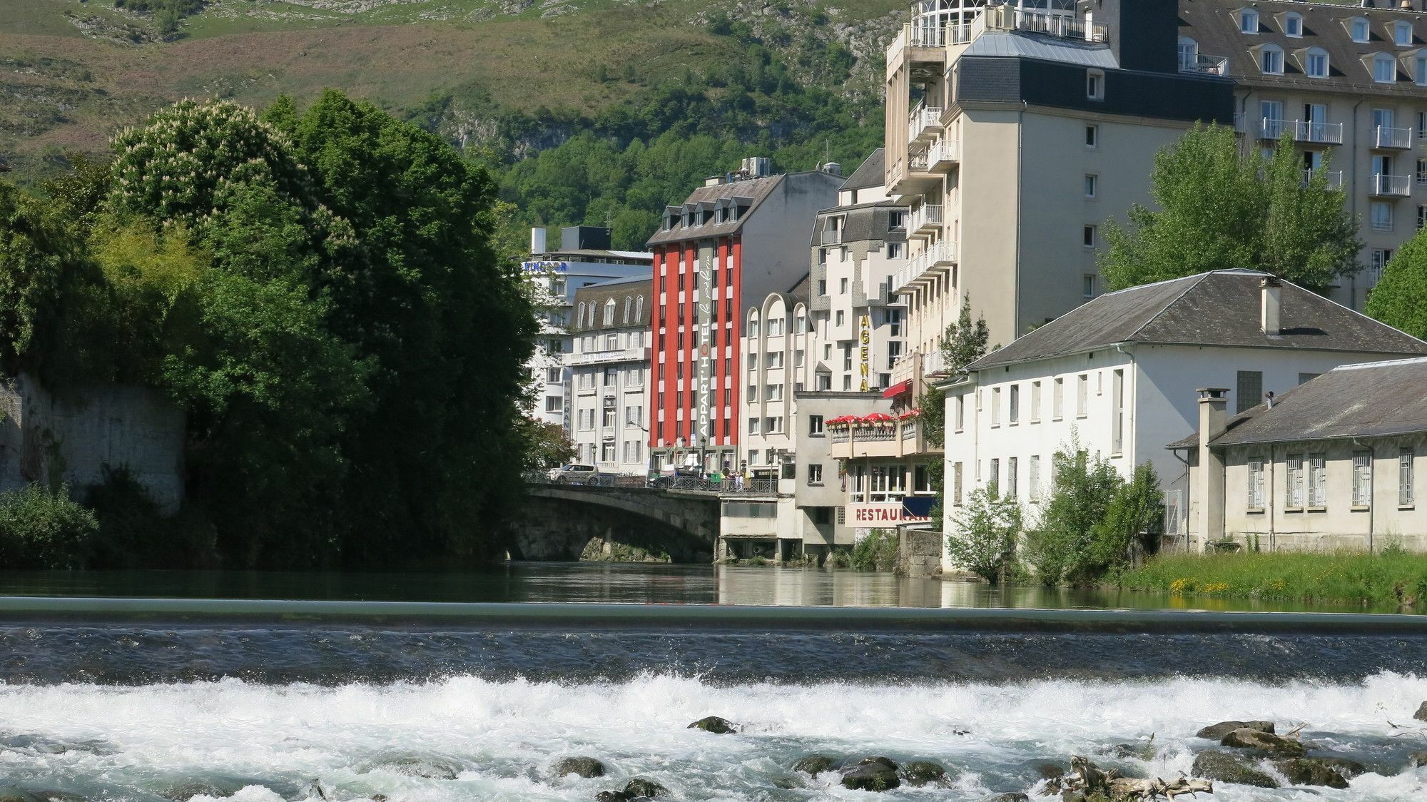 Appart'Hotel Le Pelerin Lourdes Eksteriør bilde